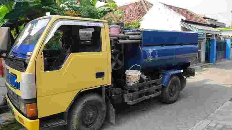 Sedot WC Sooko Mojokerto